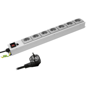 7 Way 10A Schuko Fused Illuminated Main Switch PDU - Image 3